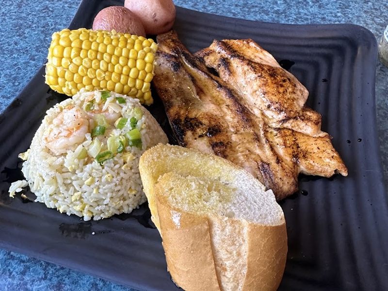 Jenivi's Seafood Shoppe & Restaurant food